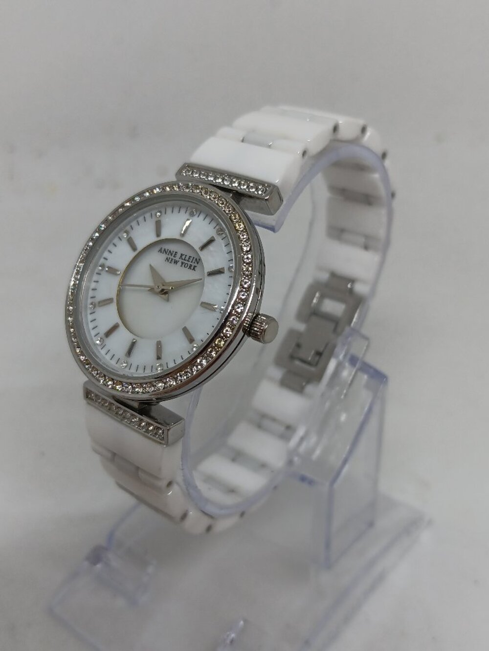 Anne Klein 12/2275WHST Women's 30mm Silver Tone + Ceramic Watch NEW BATT